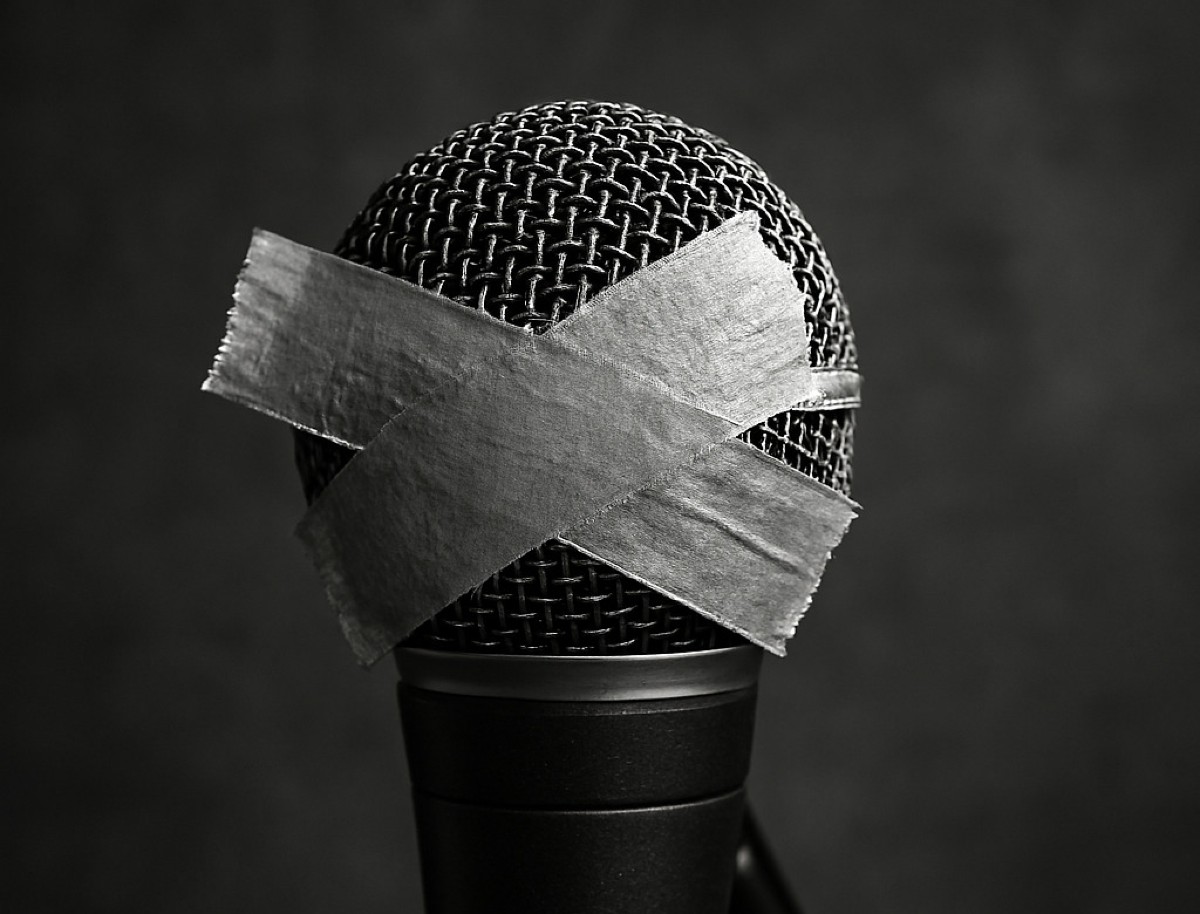 Censura musicale: quando le canzoni diventano scomode